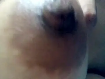 ABG Nyusu Susu Kontol Gede Sampe Crot Banjir Di Mulut poster