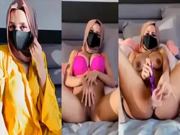 Bokep Indo Daster Kuning Colmek Banjir poster