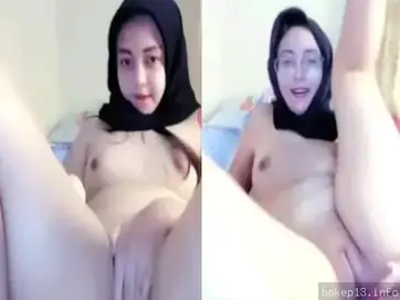 Cewek Cantik Memek Tembem Tanpa Bulu Basah WOT Lumer poster